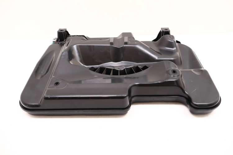 MASERATI LEVANTE GŁOŚNIK SUBWOOFER 27500027