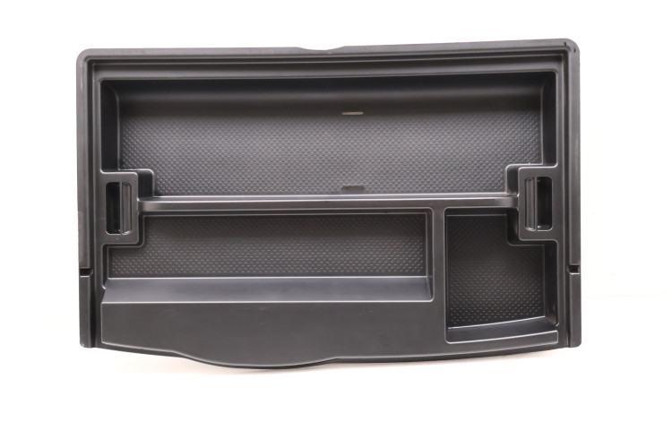 MASERATI LEVANTE MATA WYKŁADZINA SCHOWEK BAGAŻNIKA 670040700