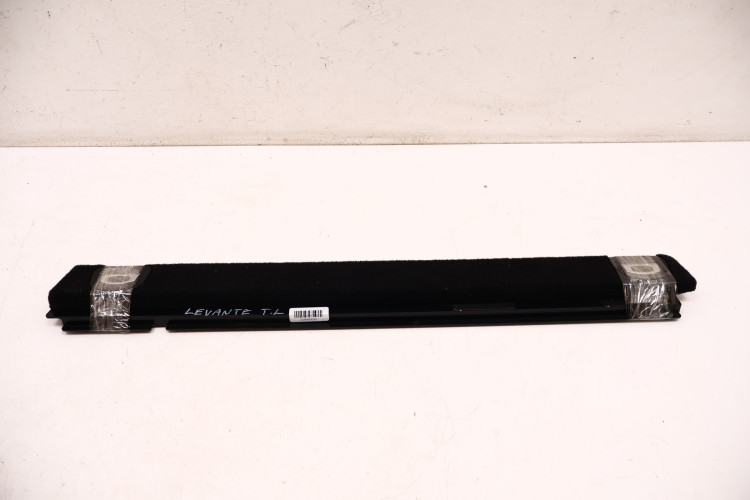 MASERATI LEVANTE WYKŁADZINA BAGAŻNIKA LEWA