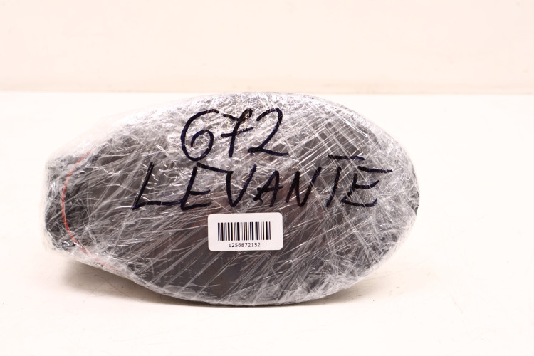 MASERATI LEVANTE KLAPKA WLEWU PALIWA 672