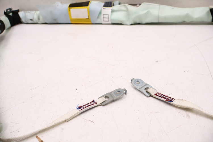 MASERATI LEVANTE KURTYNA AIRBAG PRAWY