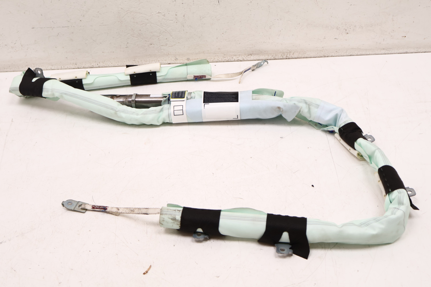 MASERATI LEVANTE KURTYNA AIRBAG LEWY