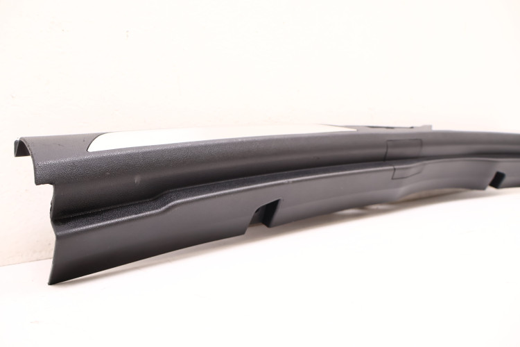 MASERATI LEVANTE OSŁONA PASA TYLNEGO