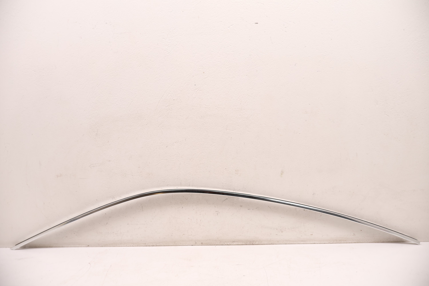 MASERATI LEVANTE LISTWA DACHOWA LEWA