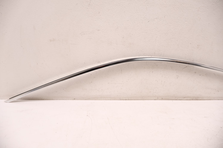 MASERATI LEVANTE LISTWA DACHOWA LEWA