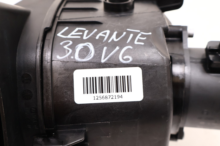 MASERATI LEVANTE 3.0 V6 OBUDOWA FILTRA POWIETRZA 670101257