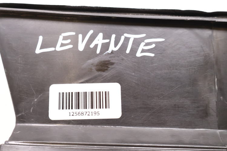 MASERATI LEVANTE 3.0 V6 OBUDOWA FILTRA PYŁKOWEGO 670004016