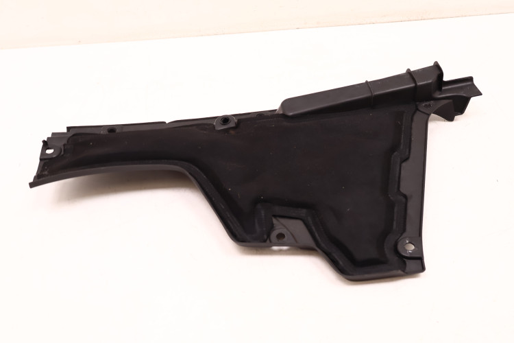 MASERATI LEVANTE 3.0 V6 OSŁONA PASA PRZEDNIEGO LEWA PRZÓD