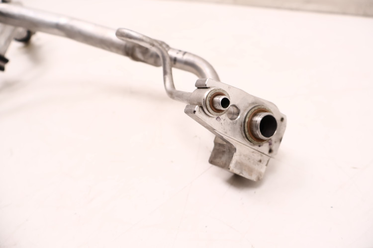 MASERATI LEVANTE 3.0 V6 PRZEWÓD KLIMATYZACJI 670033591