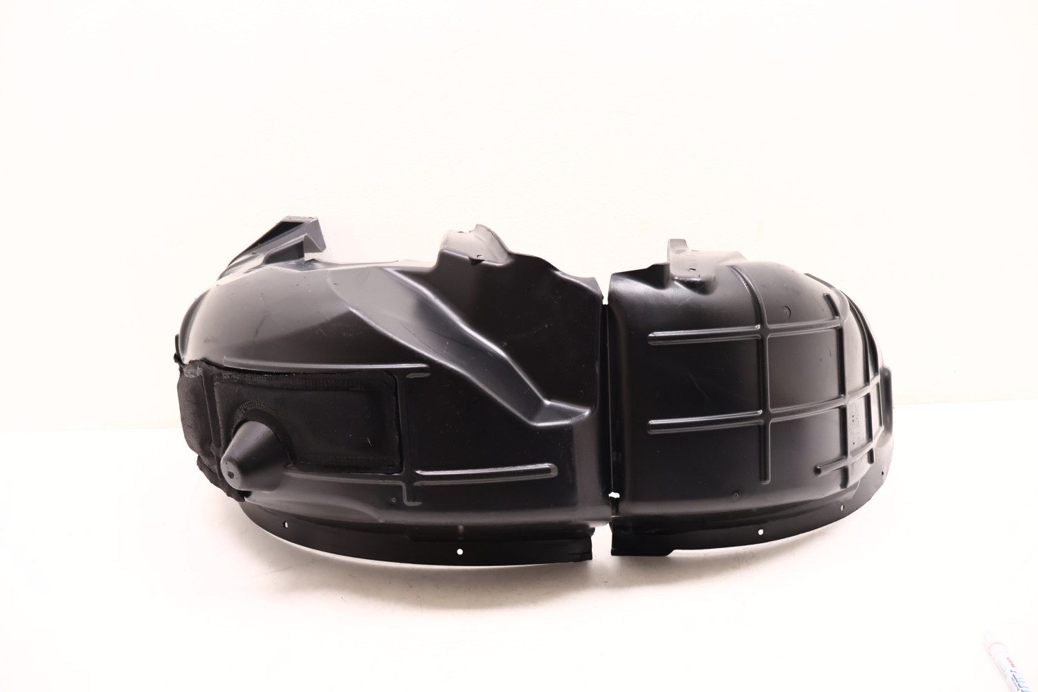 MASERATI LEVANTE NADKOLE LEWE TYŁ 670032676