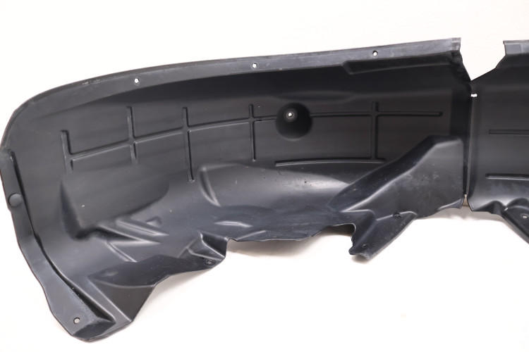 MASERATI LEVANTE NADKOLE LEWE TYŁ 670032676