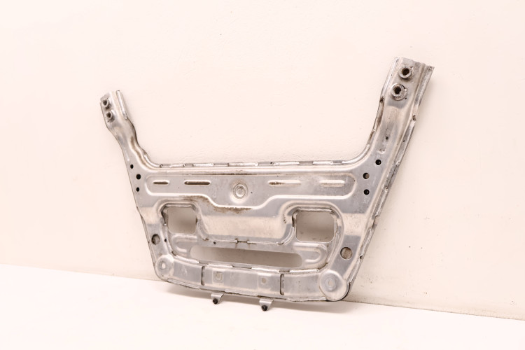 MASERATI LEVANTE 3.0 V6 WZMOCNIENIE SANEK PODŁUŻNICA DOLNA