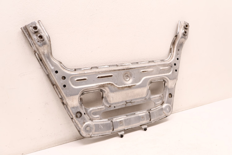 MASERATI LEVANTE 3.0 V6 WZMOCNIENIE SANEK PODŁUŻNICA DOLNA