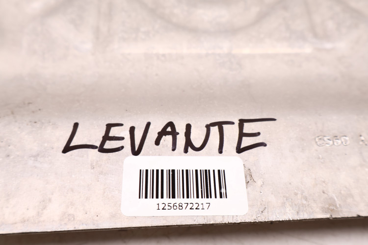 MASERATI LEVANTE 3.0 V6 WZMOCNIENIE SANEK PODŁUŻNICA DOLNA