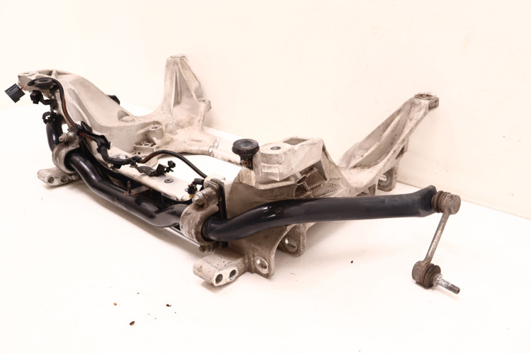 MASERATI LEVANTE WÓZEK SANKI PRZÓD 670102652, 670102650