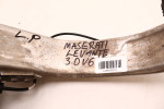 MASERATI LEVANTE 3.0 V6 ZWROTNICA LEWA PRZÓD 670032053