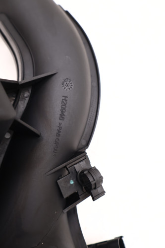 MASERATI LEVANTE 3.0 V6 RURA WĄŻ PRZEWÓD INTERCOOLERA 670039138