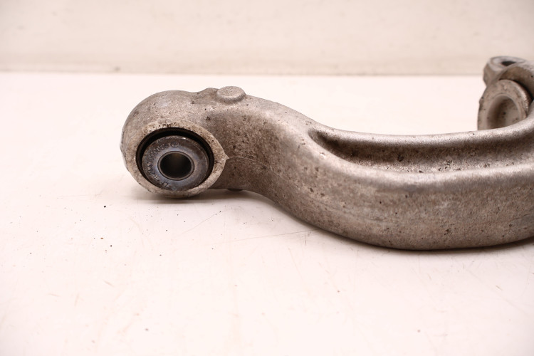 MASERATI LEVANTE AMORTYZATOR PRAWY PRZÓD 06701007160