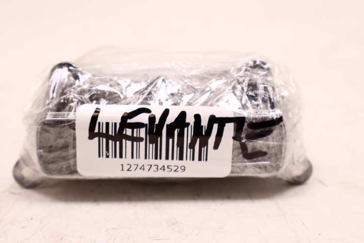 MASERATI LEVANTE GNIAZDO USB 670104961