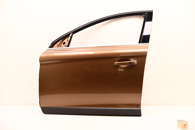 VOLVO XC60 I DRZWI LEWE PRZÓD 494-46