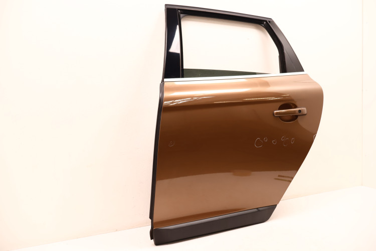 VOLVO XC60 I DRZWI LEWE TYŁ 494-46