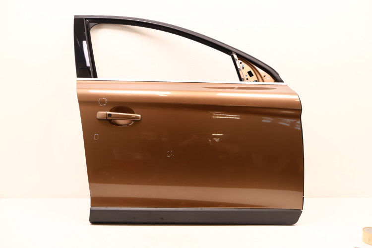 VOLVO XC60 I DRZWI PRAWE PRZÓD 494-46