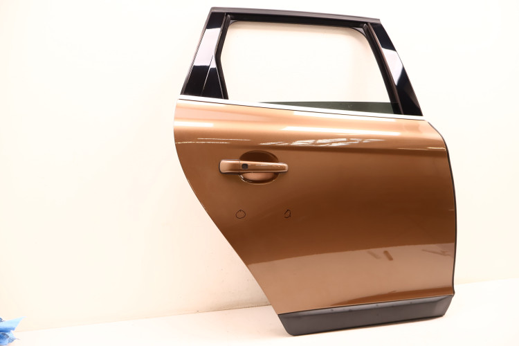 VOLVO XC60 I DRZWI PRAWE TYŁ 494-46