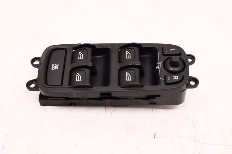 VOLVO XC60 I PRZEŁĄCZNIK SZYB LEWY PRZÓD 31295118