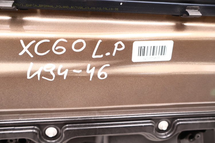 VOLVO XC60 I DRZWI LEWE PRZÓD 494-46