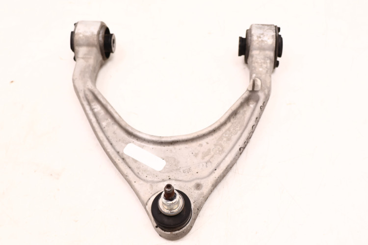 MASERATI LEVANTE 3.0 V6 WAHACZ LEWY PRZÓD 6700319950