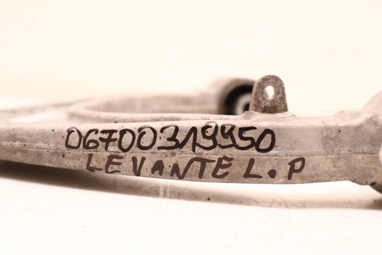 MASERATI LEVANTE 3.0 V6 WAHACZ LEWY PRZÓD 6700319950