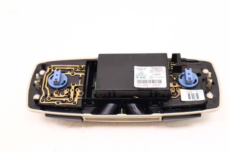 VOLVO XC60 I LAMPKA PODSUFITKI 31268986