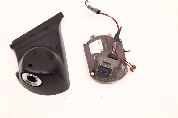 VOLVO XC60 I KAMERA LUSTERKA LEWA 4130-189