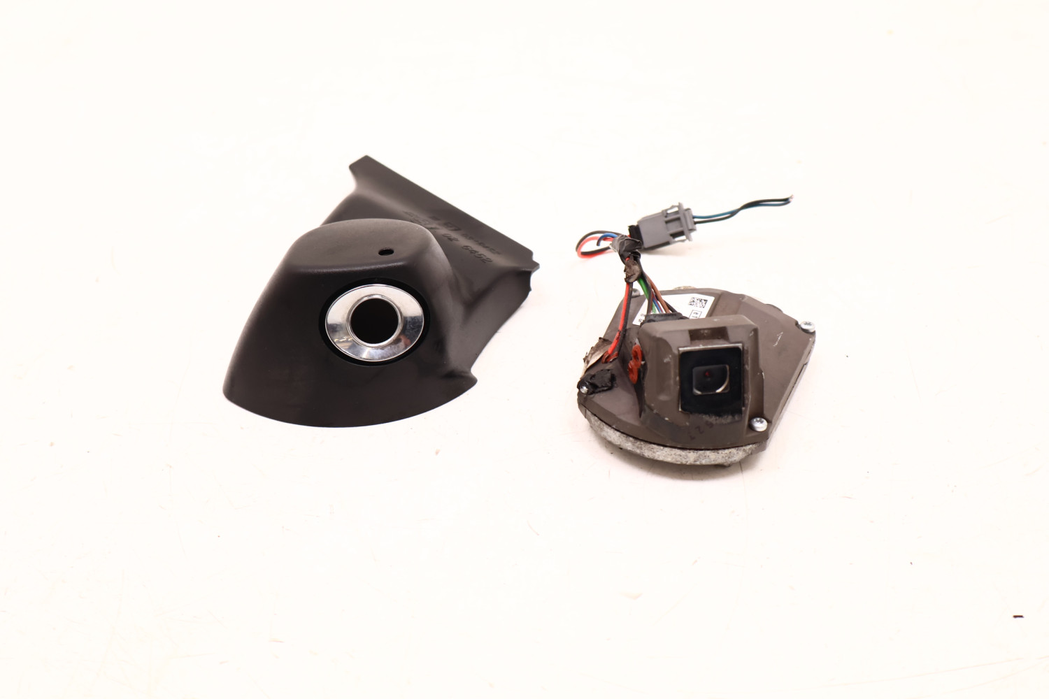 VOLVO XC60 I KAMERA LUSTERKA PRAWA 4130-188