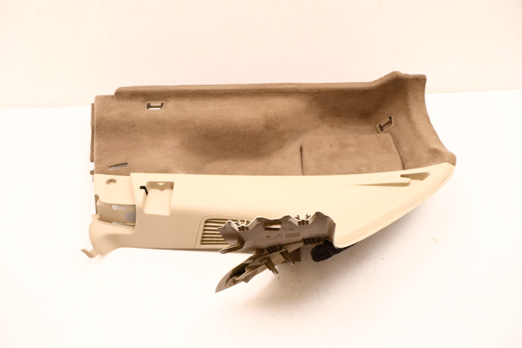 VOLVO XC60 I BOCZEK BAGAŻNIKA LEWY 30721204