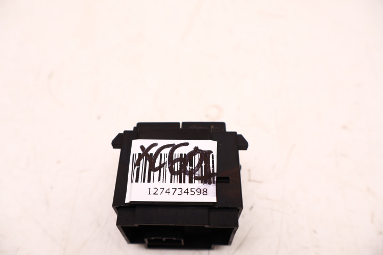 VOLVO XC60 I PANEL PRZYCISK PODGRZEWANIA FOTELI 31288012