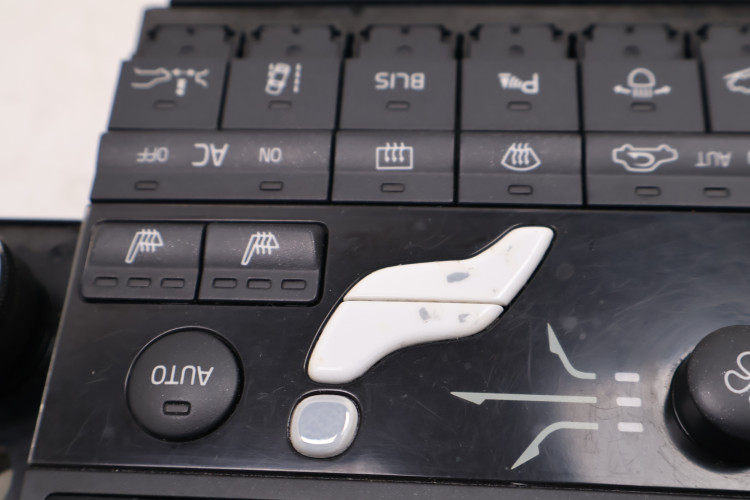 VOLVO XC60 I PANEL KLIMATYZACJI 30782904