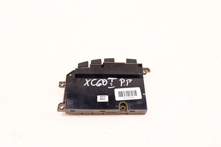 VOLVO XC60 I PANEL STEROWANIA FOTELA PRAWY 30797731