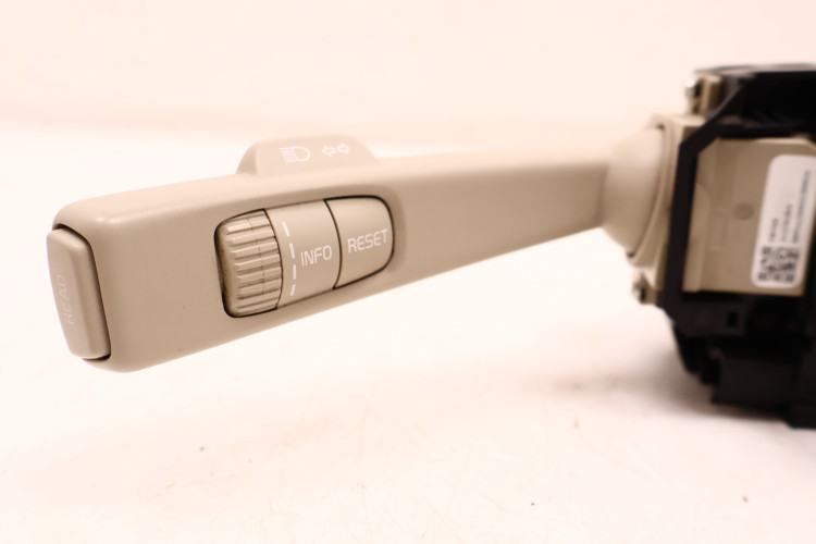 VOLVO XC60 I PRZEŁĄCZNIK ZESPOLONY 31275363