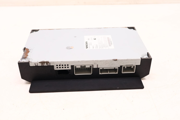 VOLVO XC60 I WZMACNIACZ RADIA 31282142