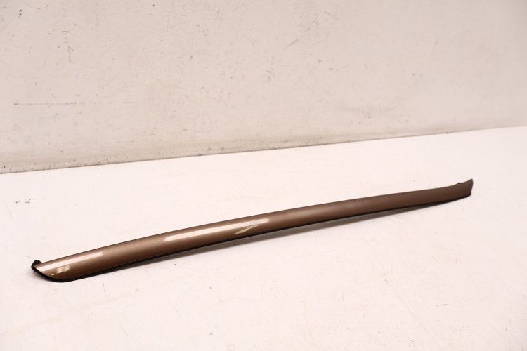 VOLVO XC60 I LISTWA SZYBY CZOŁOWEJ PRAWA 30784798 494-46