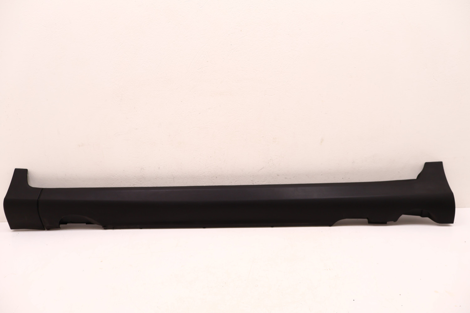 VOLVO XC60 I LISTWA PROGOWA LEWA 30744867