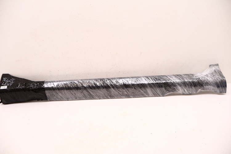 VOLVO XC60 I LISTWA PROGOWA LEWA 30744867