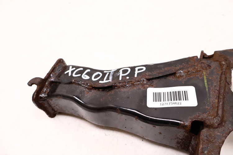 VOLVO XC60 I STREFA ZGNIOTU PRAWA PRZÓD