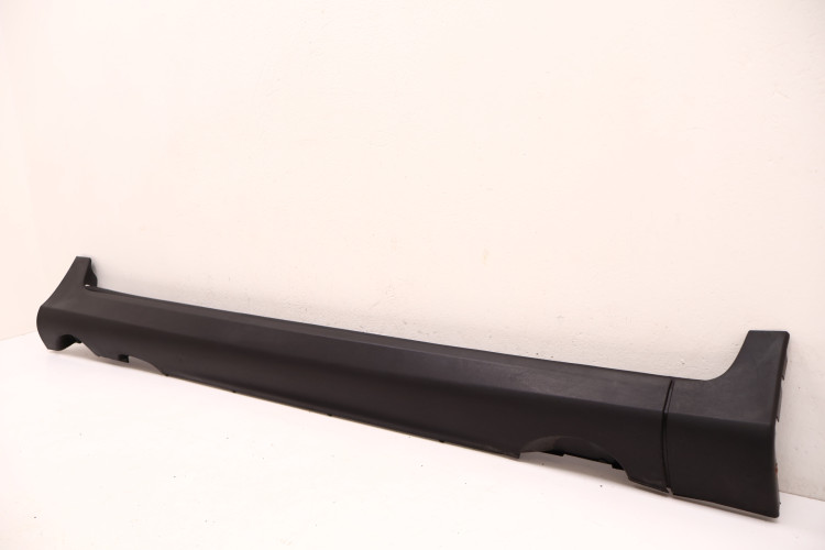 VOLVO XC60 I LISTWA PROGOWA PRAWA 30744868