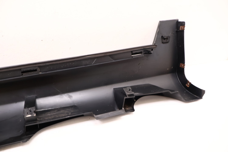 VOLVO XC60 I LISTWA PROGOWA PRAWA 30744868