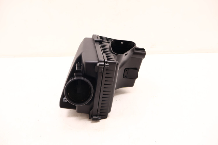 VOLVO XC60 I 2.4 D5 OBUDOWA FILTRA POWIETRZA PRZEPŁYWOMIERZ 6893747, 30677999