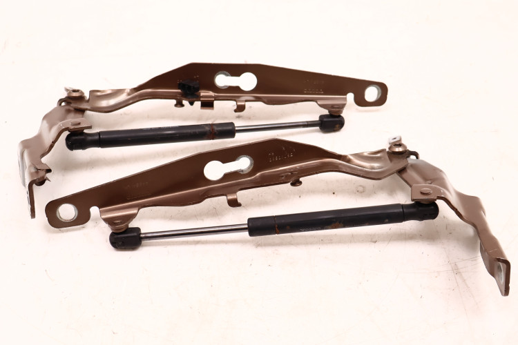 VOLVO XC60 I ZAWIASY MASKI 494-46 30779283, 30779282