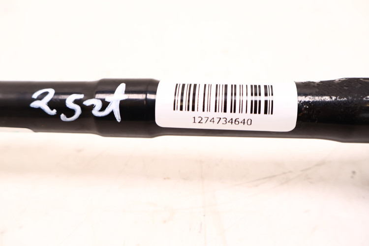 VOLVO XC60 I 2.4D PÓŁOŚ TYŁ 30681132