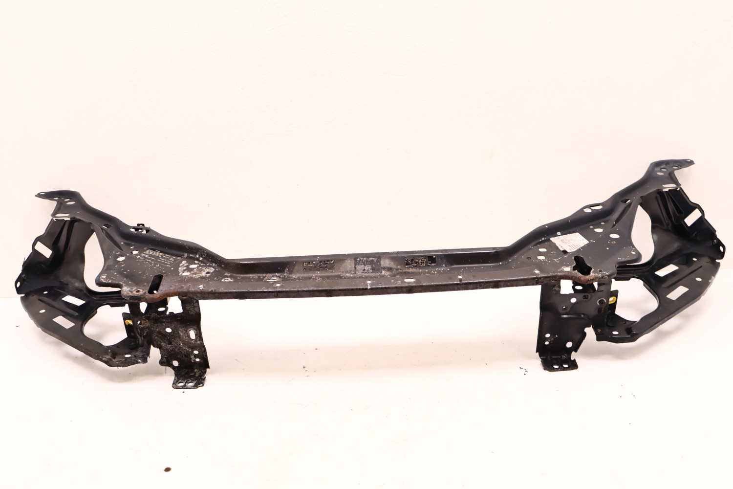 VOLVO XC60 I WZMOCNIENIE PAS PRZEDNI GÓRNY 31202796